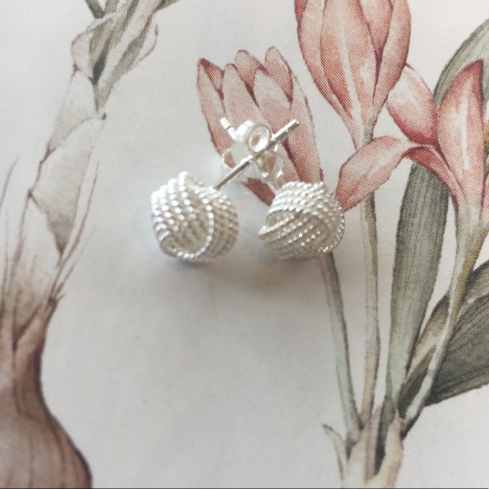 ✨ Sterling Silver Love Knott Stud Earrings ✨